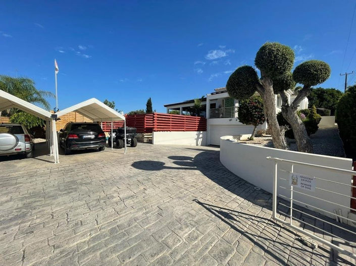 Image No.5-4 Bed Villa for sale