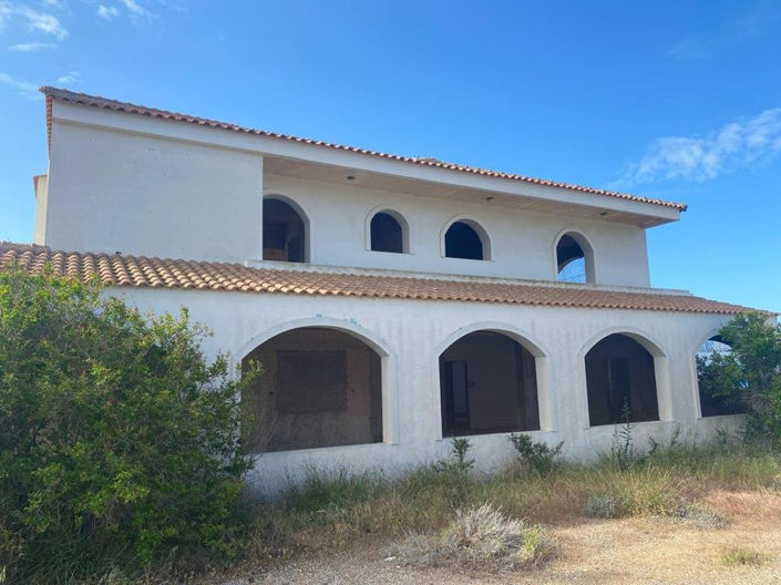 Image No.7-4 Bed Villa for sale