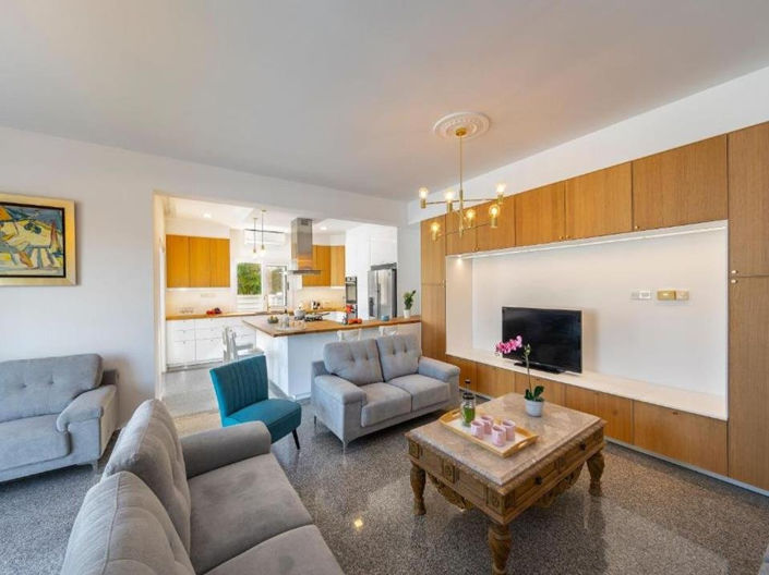 Image No.8-6 Bed Villa for sale