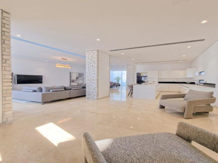 Image No.3-6 Bed Villa for sale