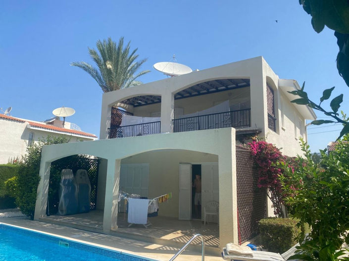 Image No.19-3 Bed Villa for sale