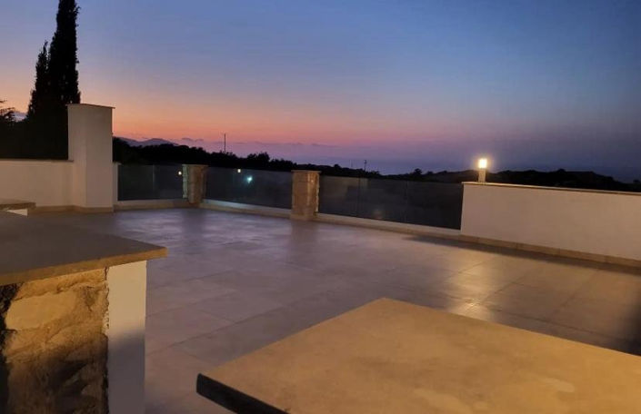 Image No.9-5 Bed Villa for sale