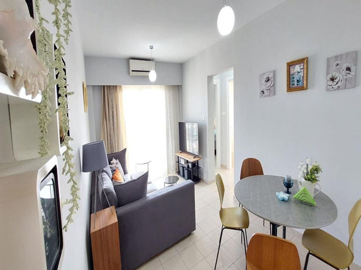 Image No.3-Appartement de 2 chambres à vendre à Universal