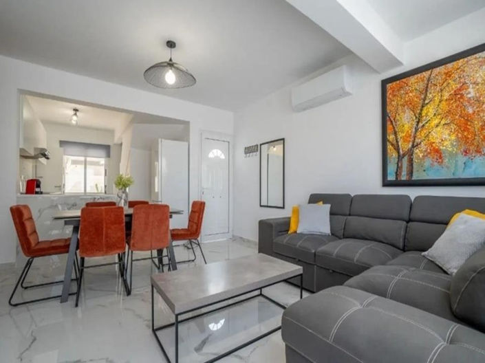 Image No.10-3 Bed Villa for sale