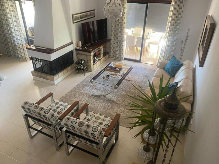 Image No.4-4 Bed Townhouse for sale