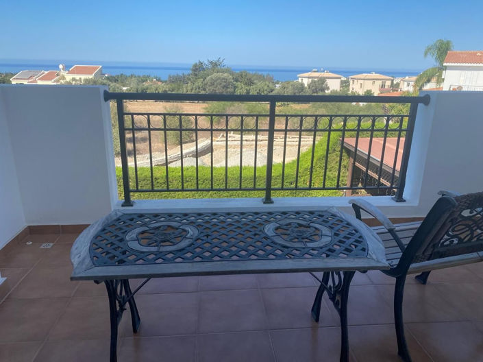 Image No.3-Villa de 3 chambres à vendre à Emba