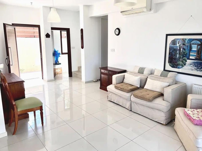 Image No.2-Villa de 3 chambres à vendre à Konia