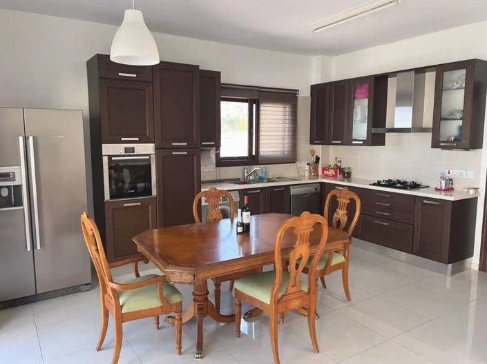 Image No.7-Villa de 3 chambres à vendre à Konia