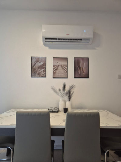 Image No.8-Maison de ville de 2 chambres à vendre à Universal