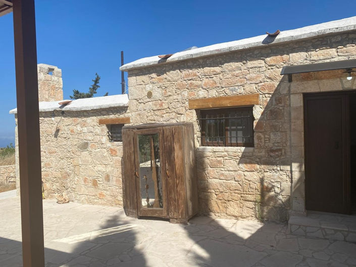 Image No.25-2 Bed Villa for sale