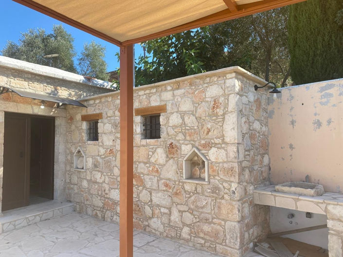 Image No.31-2 Bed Villa for sale