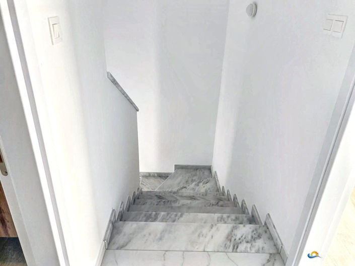 Image No.10-3 Bed Villa for sale