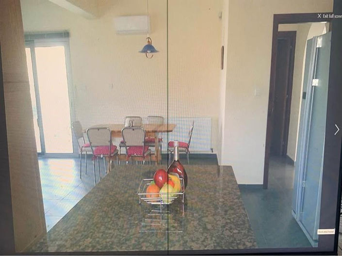 Image No.8-5 Bed Villa for sale