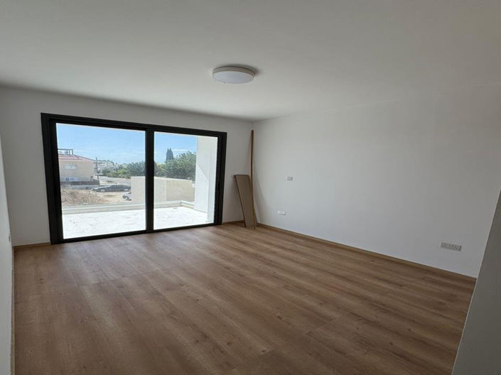 Image No.6-Appartement de 2 chambres à vendre à Universal