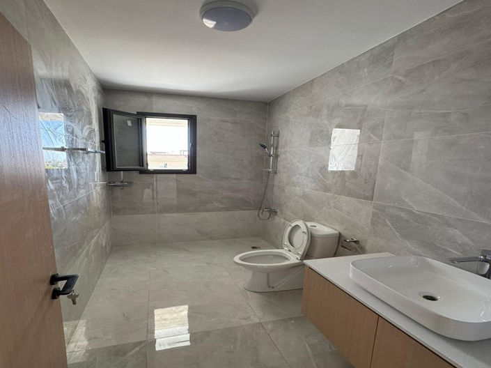 Image No.8-Appartement de 2 chambres à vendre à Universal