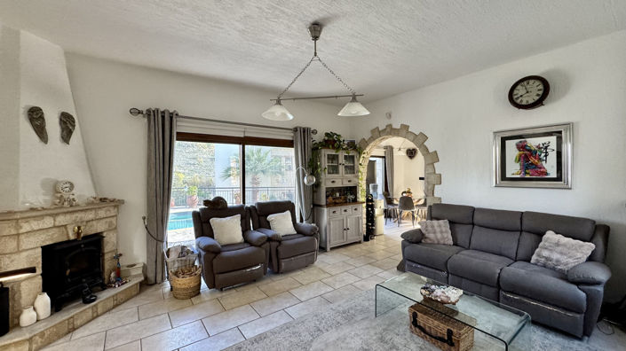 Image No.12-4 Bed Villa for sale