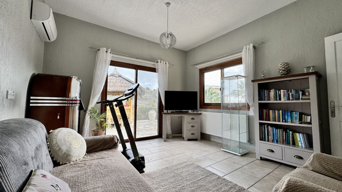 Image No.17-Villa de 4 chambres à vendre à Mesogi