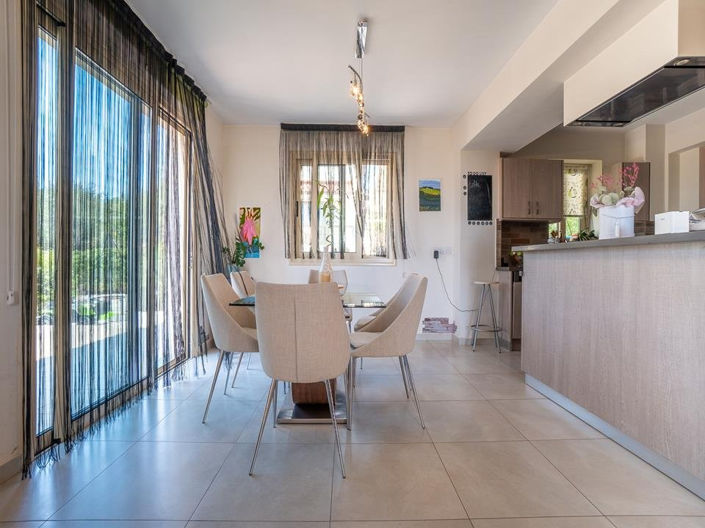 Image No.5-4 Bed Villa for sale