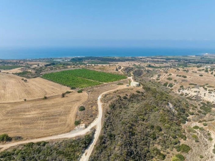 Image No.3-Terre à vendre à Kouklia