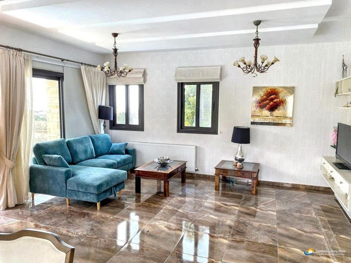 Image No.4-3 Bed Villa for sale