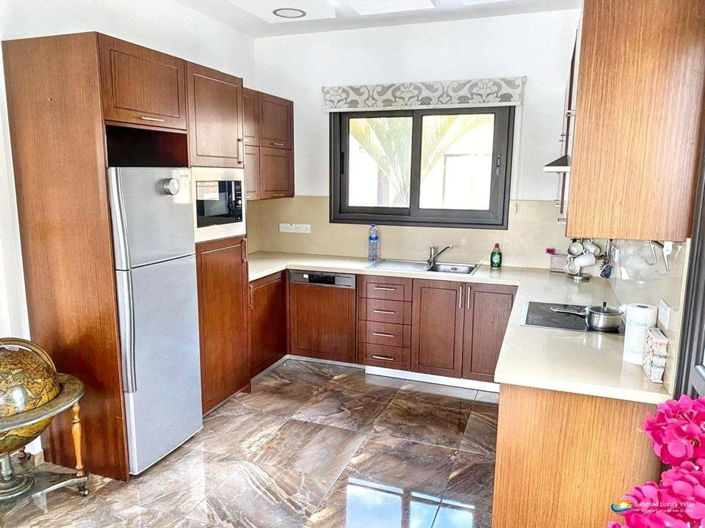 Image No.7-3 Bed Villa for sale