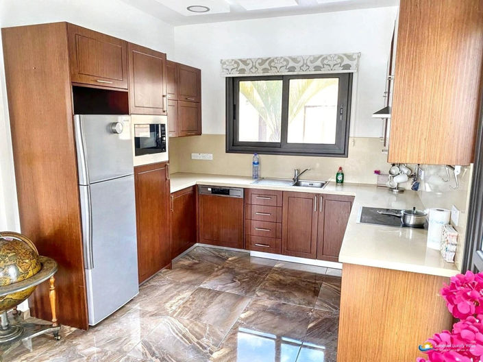 Image No.7-3 Bed Villa for sale