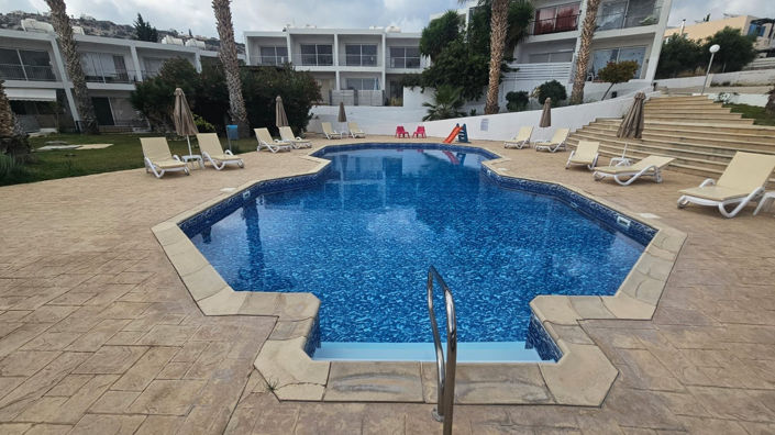 Image No.10-1 Bed Apartment for sale