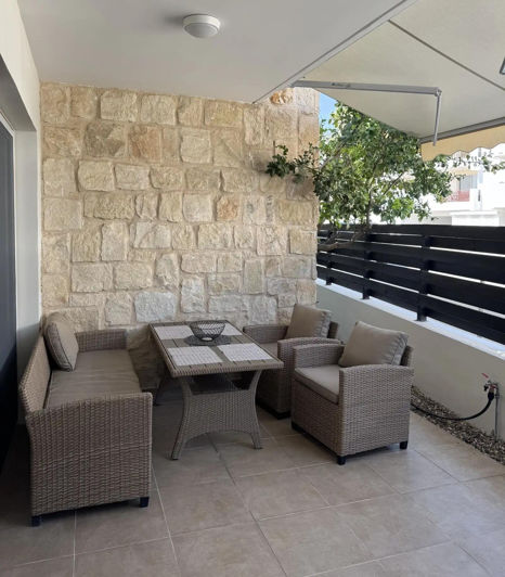 Image No.10-1 Bed Apartment for sale