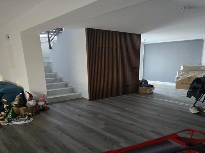 Image No.10-3 Bed Villa for sale