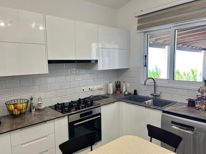 Image No.9-3 Bed Villa for sale