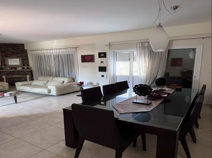 Image No.5-4 Bed Villa for sale