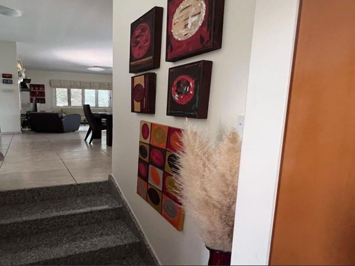 Image No.8-4 Bed Villa for sale