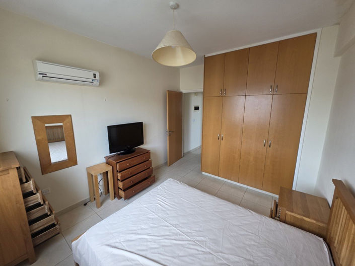 Image No.20-2 Bed Apartment for sale