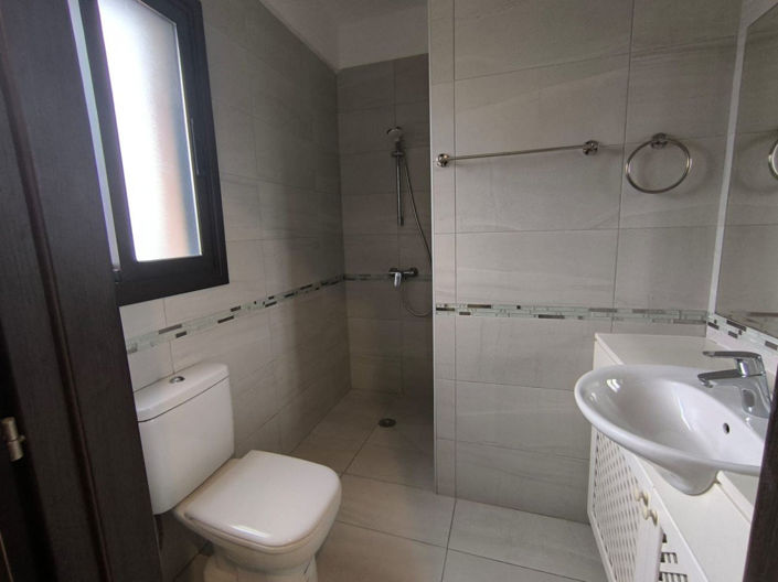 Image No.18-2 Bed Apartment for sale