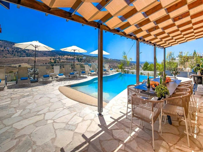 Image No.2-6 Bed Villa for sale