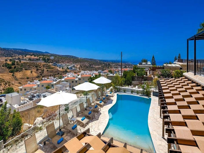 Image No.4-6 Bed Villa for sale