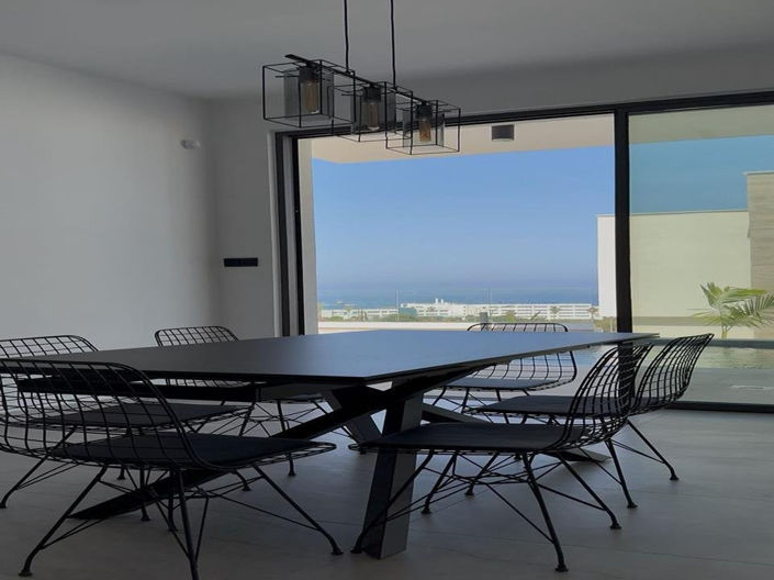 Image No.5-3 Bed Villa for sale