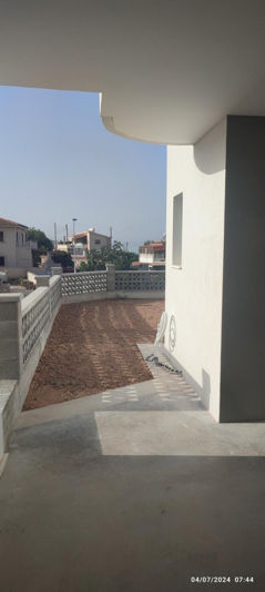 Image No.15-2 Bed Property for sale