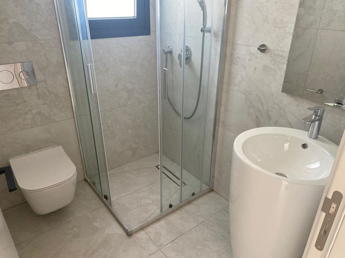 Image No.10-3 Bed Property for sale