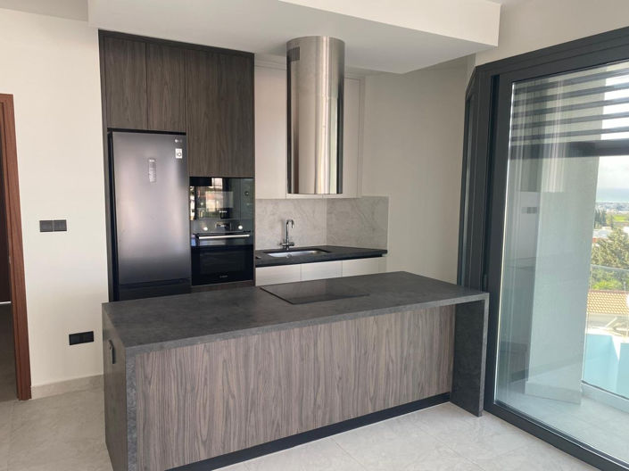 Image No.6-3 Bed Property for sale