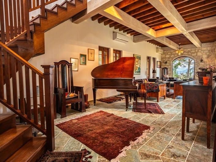 Image No.5-Propriété de 7 chambres à vendre à Kritou Tera