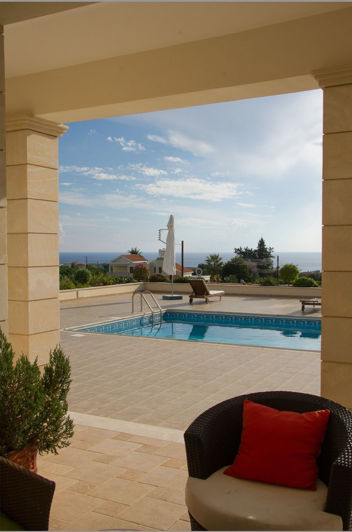 Image No.18-8 Bed Villa for sale