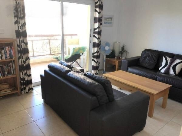 Image No.3-Appartement de 2 chambres à vendre à Kato Paphos