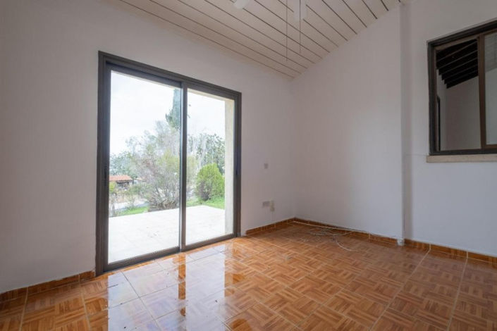 Image No.11-3 Bed Villa for sale