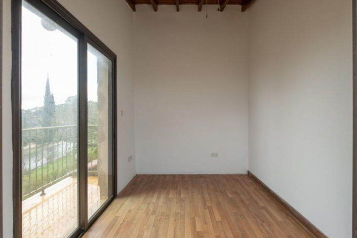 Image No.19-3 Bed Villa for sale