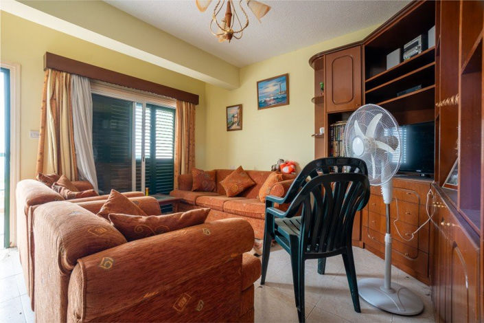 Image No.5-2 Bed Townhouse for sale