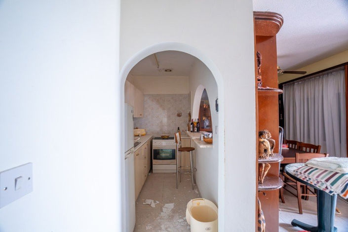 Image No.8-2 Bed Townhouse for sale