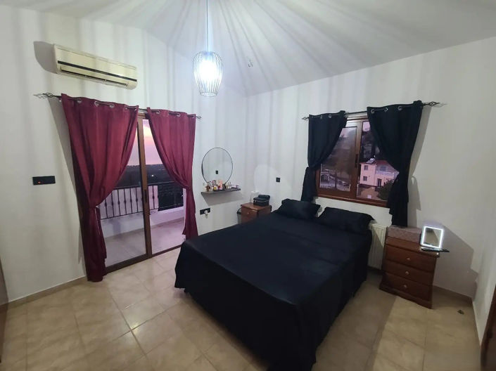 Image No.7-4 Bed Villa for sale