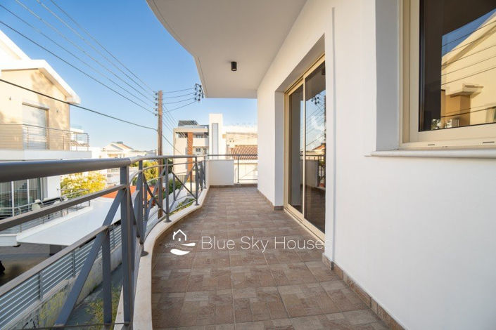 Image No.10-3 Bed Apartment for sale