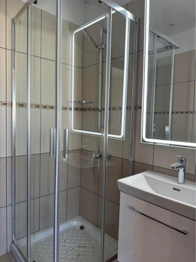 Image No.8-3 Bed Apartment for sale